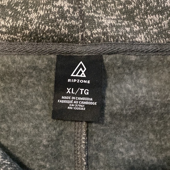 NWOT womens XL RipZone Asymmetrical zip up heavy sweater hoodie RARE grey white - Picture 5 of 5